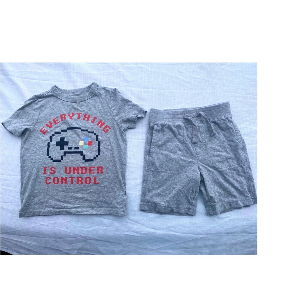 XS Gap Kids Outfit Set Gray T-Shirt and Shorts Gamer Everything Is Under Control